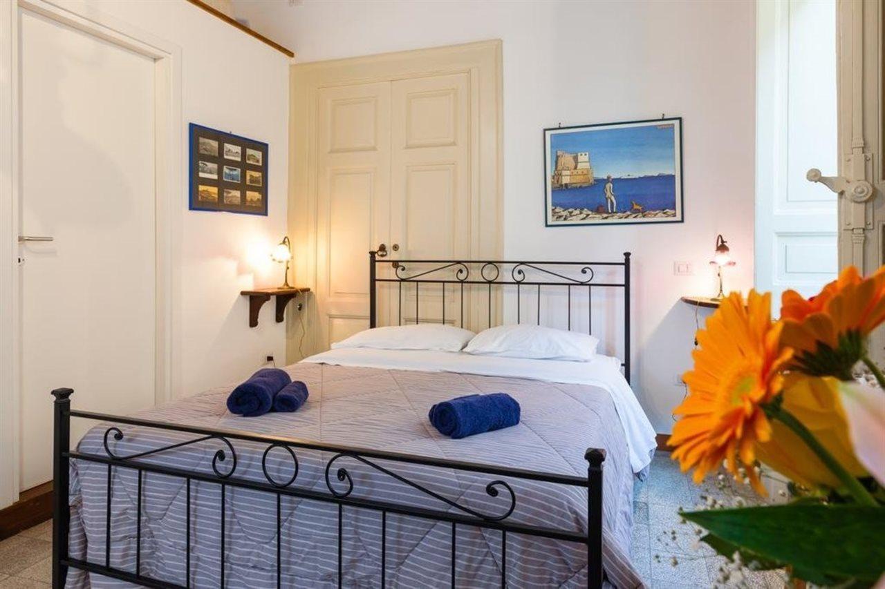 Don Pedro Rooms Vicere Di Toledo In The City Center Νάπολη Εξωτερικό φωτογραφία