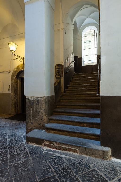 Don Pedro Rooms Vicere Di Toledo In The City Center Νάπολη Εξωτερικό φωτογραφία